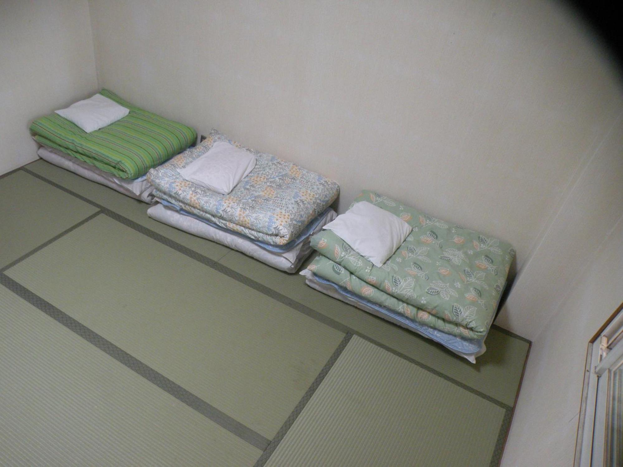 Business Hotel Minshuku Minato Tokushima Exterior photo