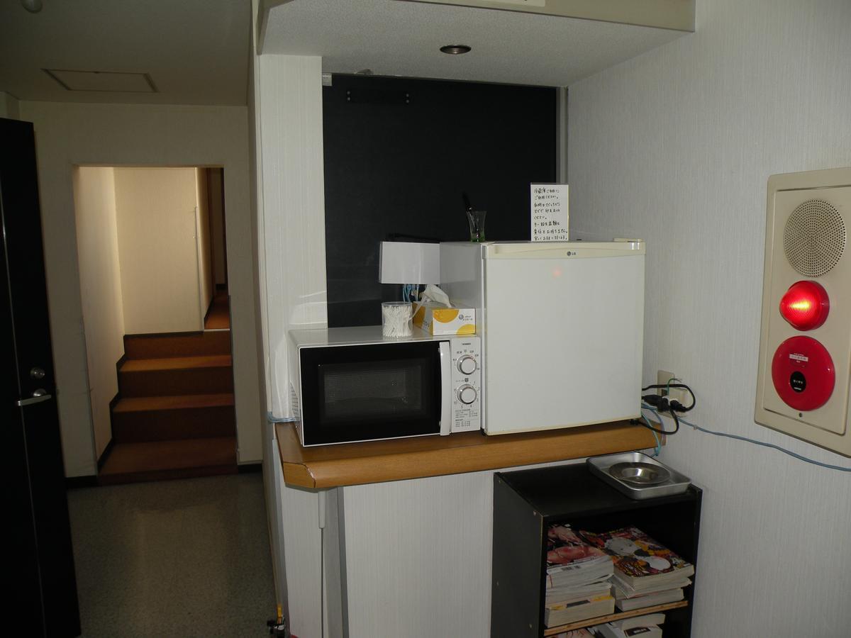 Business Hotel Minshuku Minato Tokushima Exterior photo