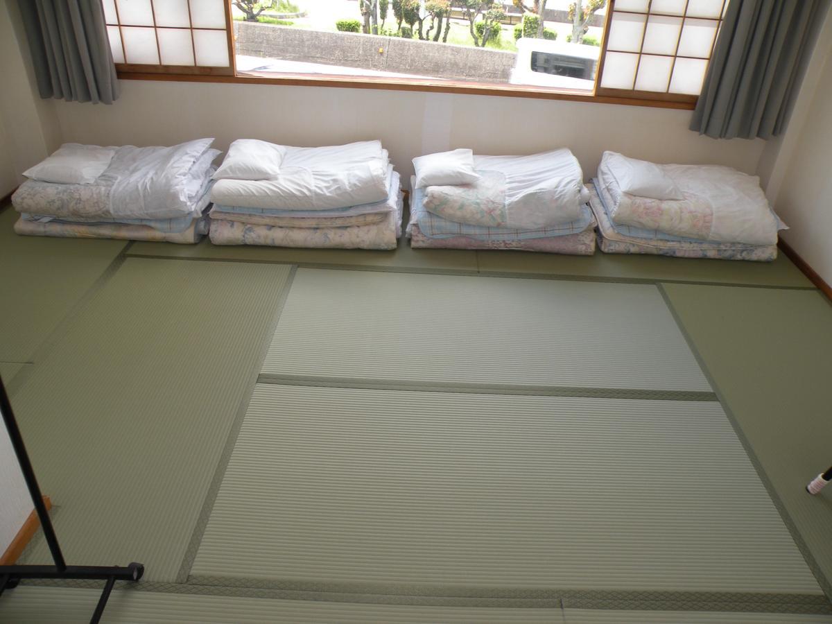 Business Hotel Minshuku Minato Tokushima Exterior photo